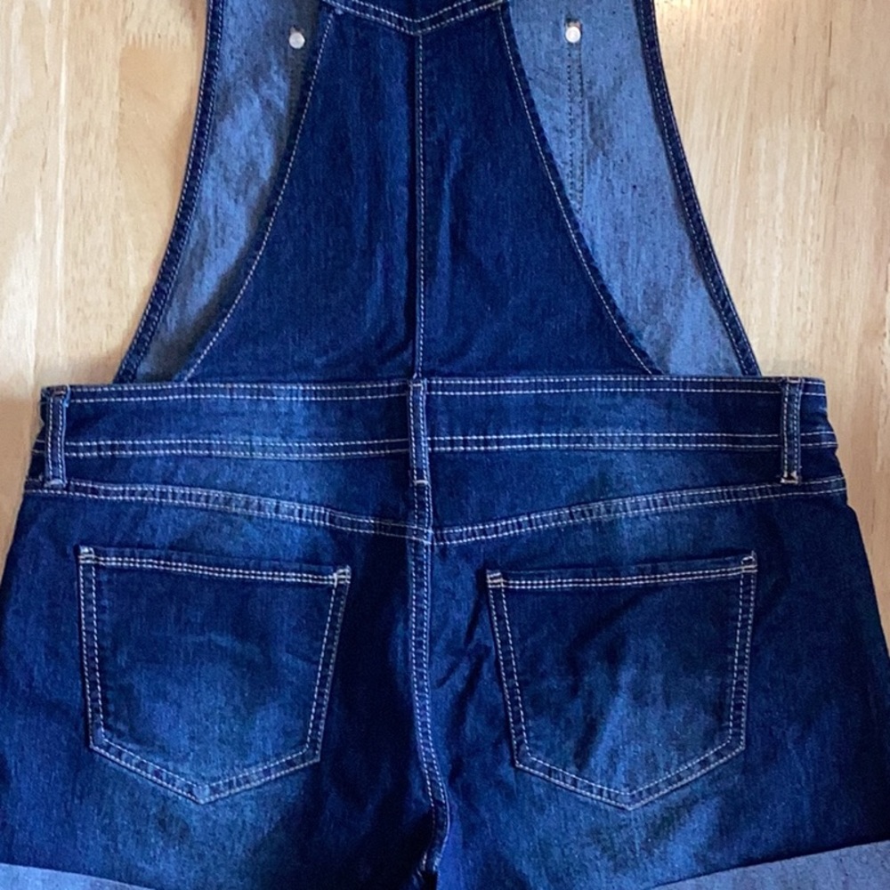 No boundaries overalls, Size 11-13, new, never been worn. - Picture 4 of 7